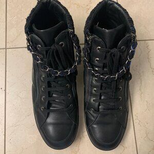 Chanel men's chain detail high top sneakers black leather and tweed. Size 43 EU